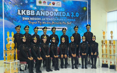 Tampil Memukau, Tim Paskibra SMPN 1 Randudongkal Borong 3 Piala di LKBB ANDROMEDA 3.0 Purbalingga
